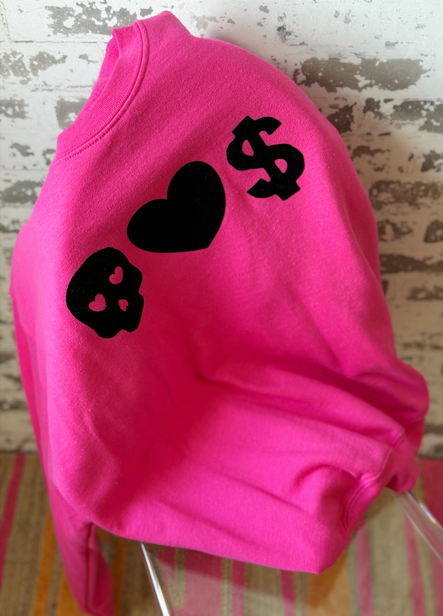 Mischief_Love_and_Money_Sweatshirt_Pink_Statement_Crewneck_1