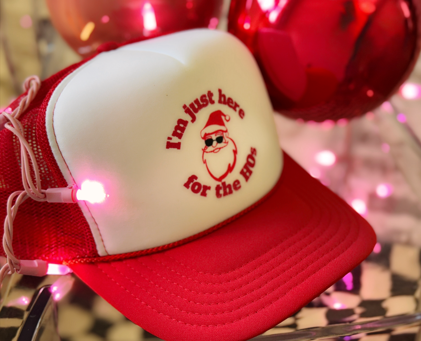 “I’m Just Here for the HOs” Trucker Hat – Bold Santa Cap for Playful Holiday Style