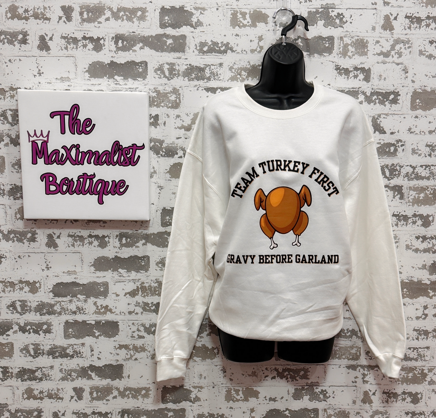 Holiday Personality Sweatshirts – Limited-Edition White Pullovers for Team Turkey & Team Tinsel
