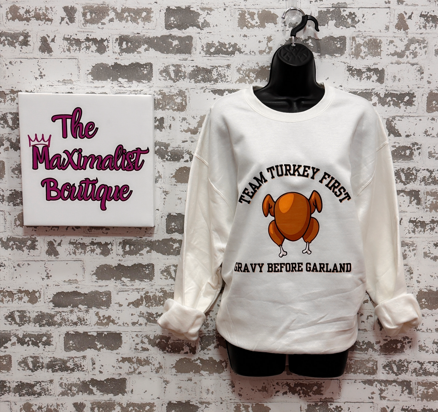 Holiday Personality Sweatshirts – Limited-Edition White Pullovers for Team Turkey & Team Tinsel
