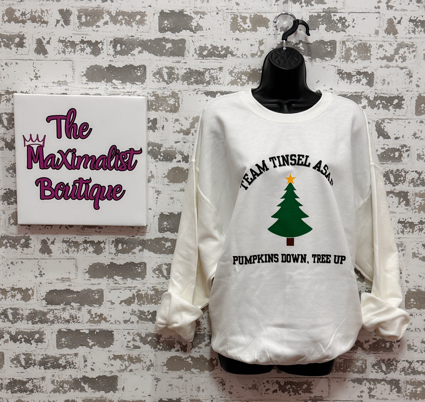 Holiday Personality Sweatshirts – Limited-Edition White Pullovers for Team Turkey & Team Tinsel